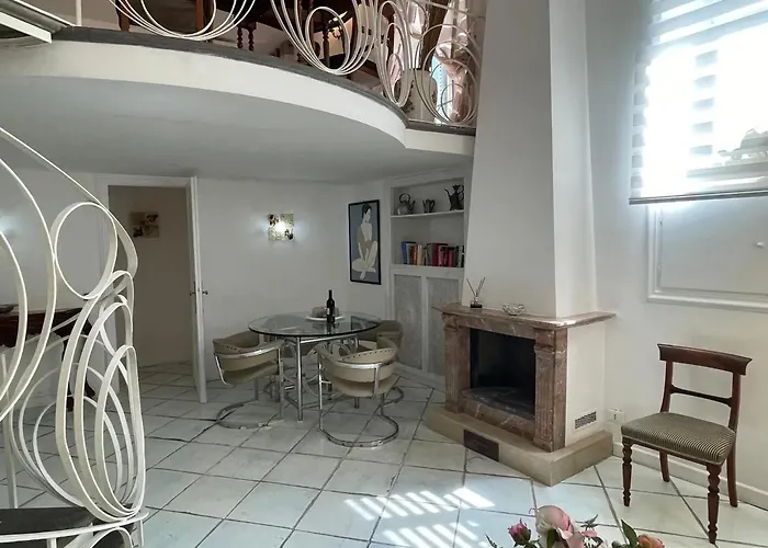Apartment Comfortable In The Heart Of Rome, 65m², View *