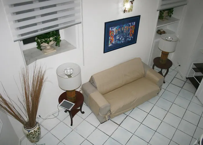 Apartment Comfortable In The Heart Of Rome, 65m², View Rom