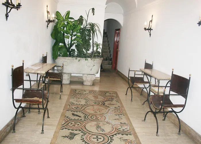 Comfortable In The Heart Of Rome, 65m², View Apartment *